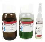 Cyanobakteriekit til stromatolitdannelse indeholder en brun flaske, en klar flaske mærket Cyanobactéries og en klar ampul.