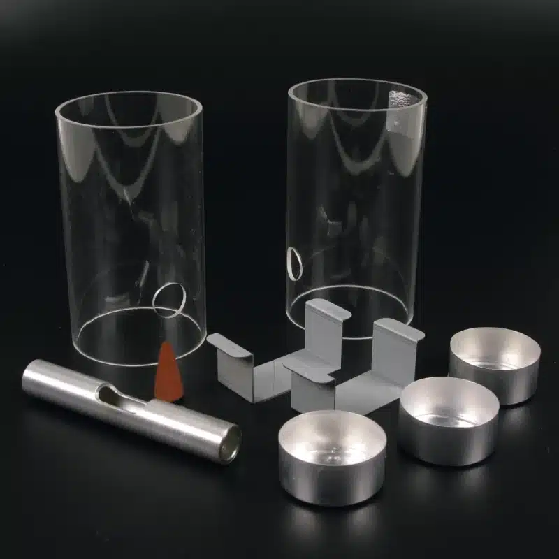 dynamique_masses_air_507069_2_cfb4 - LabDidakt.dk Dynamisk model af luftmasser indeholder klare cylindre, en stang, en kegle, metalbeslag og tre runde holdere i sort.