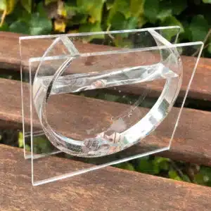 Demonstrationskuvette i plexiglas, perfekt til nærmere studie og fotografering af vandinsekter m.m. Med afrundede hjørner, så dyrene ikke kan gemme sig!