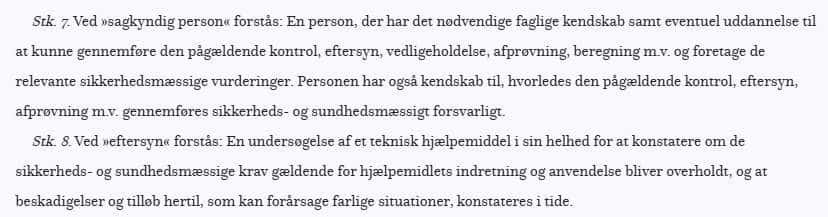 Uddrag af et dansk juridisk eller teknisk dokument med definitioner relateret til faglig kontrol, vurdering og sikkerhedsprocedurer.